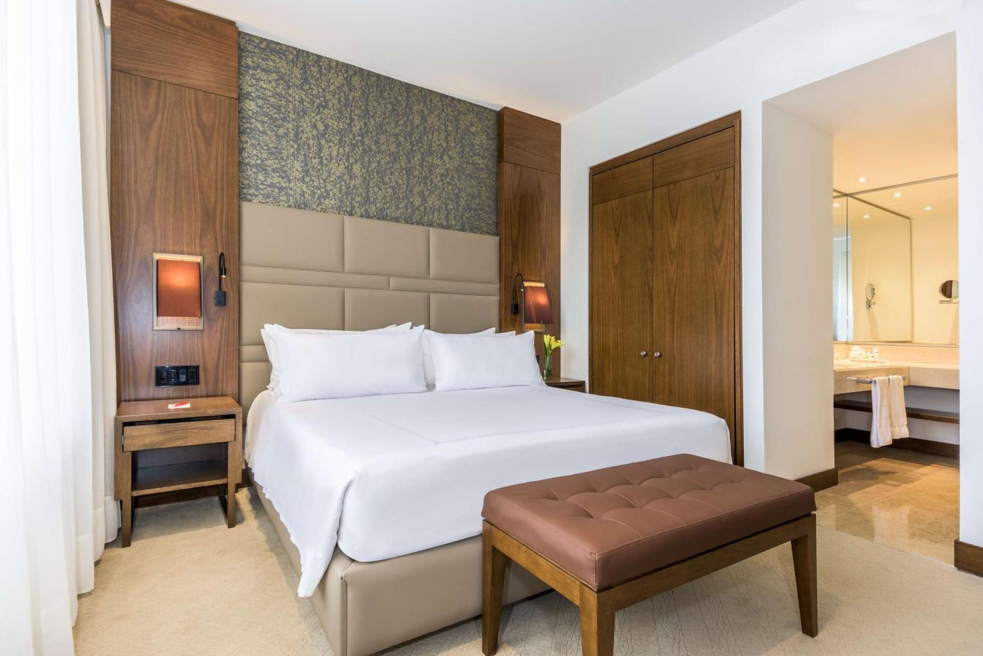 Nh Collection Bogota Royal Teleport Hotel Ngoại thất bức ảnh