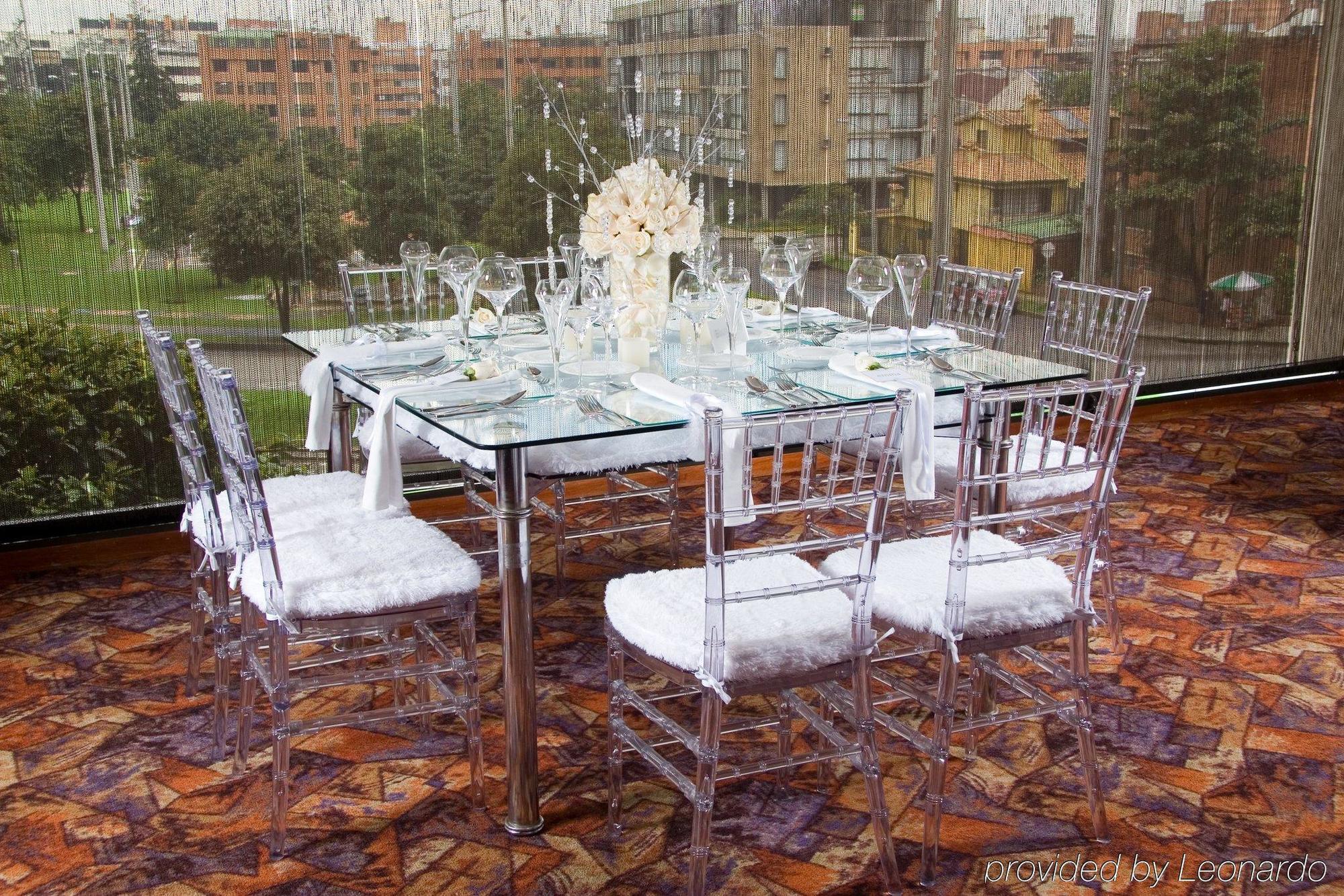 Nh Collection Bogota Royal Teleport Hotel Nhà hàng bức ảnh